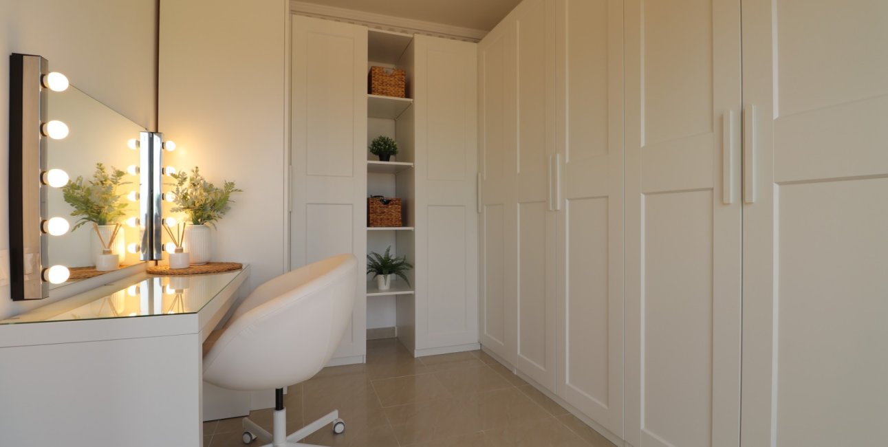 Resale - Villa -
Algorfa - Lomas de La Juliana
