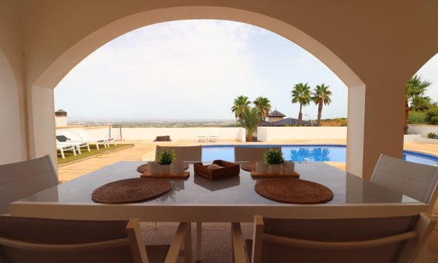 Resale - Villa -
Algorfa - Lomas de La Juliana