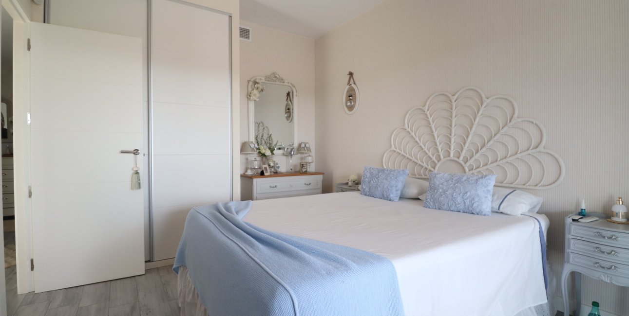 Resale - Townhouse -
Daya Vieja - Daya Vieja - Town
