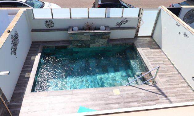 Resale - Townhouse -
Daya Vieja - Daya Vieja - Town