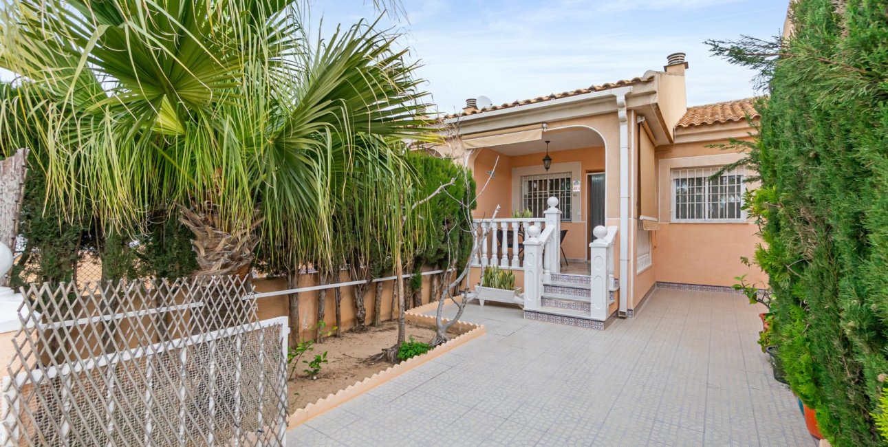 Resale - Bungalow -
San Javier - San Javier - Town