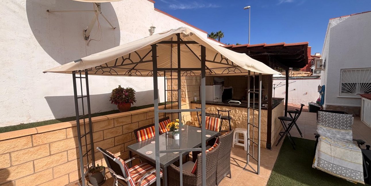 Resale - Villa -
Ciudad Quesada - La Marquesa