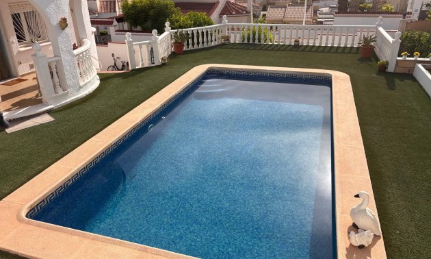 Resale - Villa -
Ciudad Quesada - La Marquesa
