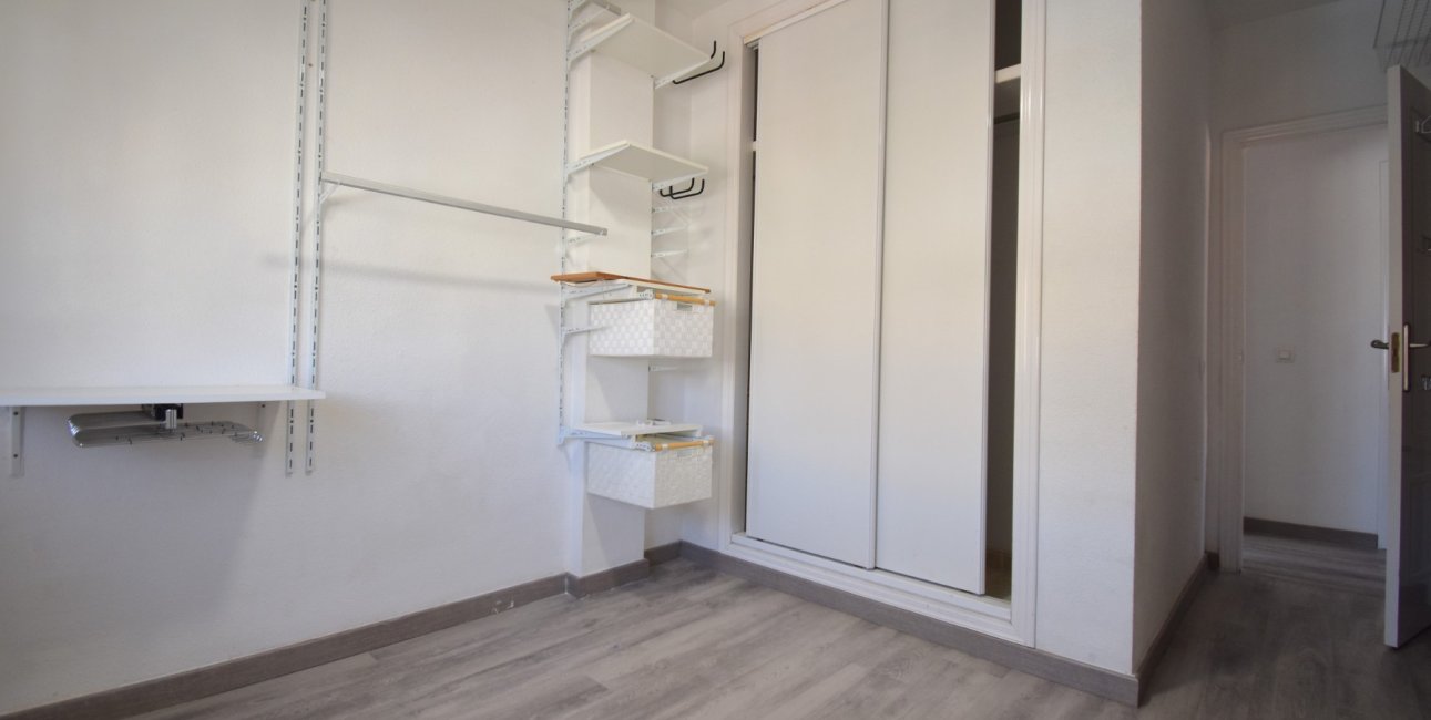 Resale - Villa -
Orihuela Costa - Playa Flamenca