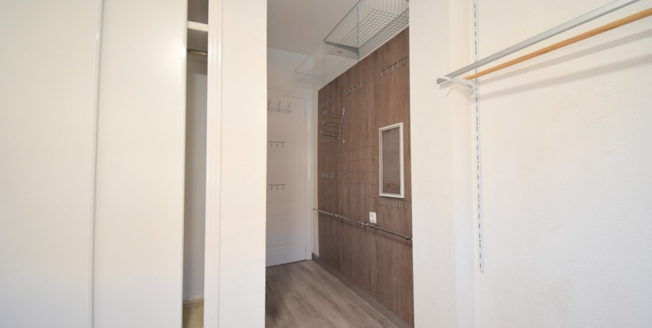 Resale - Villa -
Orihuela Costa - Playa Flamenca