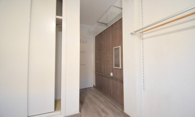 Resale - Villa -
Orihuela Costa - Playa Flamenca