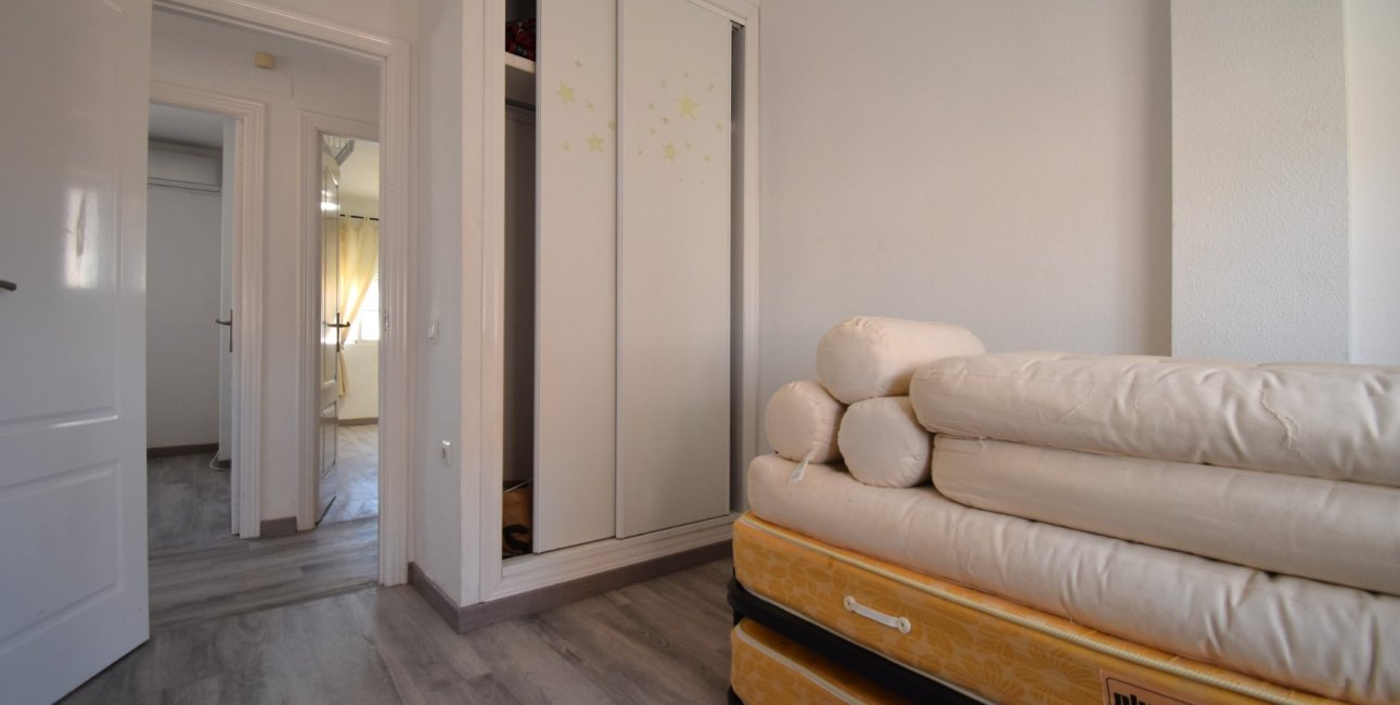 Resale - Villa -
Orihuela Costa - Playa Flamenca