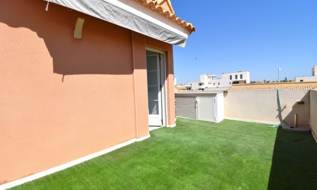 Resale - Villa -
Orihuela Costa - Playa Flamenca