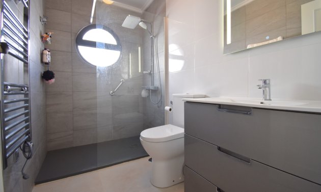 Resale - Townhouse -
Orihuela Costa - Playa Flamenca