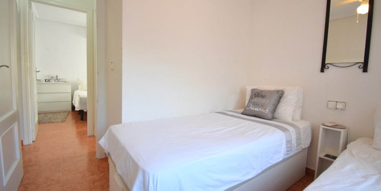 Resale - Townhouse -
Orihuela Costa - Playa Flamenca