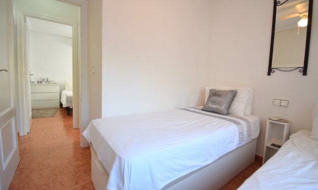 Resale - Townhouse -
Orihuela Costa - Playa Flamenca