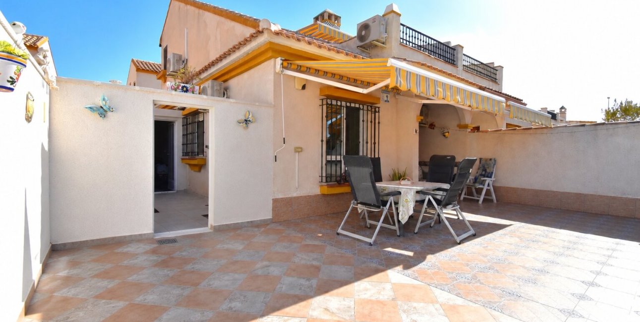 Rynek wtórny - Dom Szeregowy -
Orihuela Costa - La Zenia