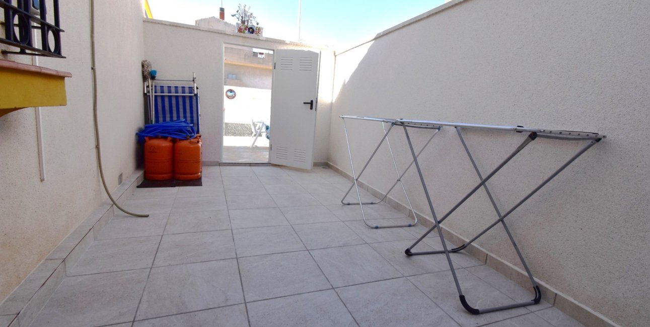 Rynek wtórny - Dom Szeregowy -
Orihuela Costa - La Zenia