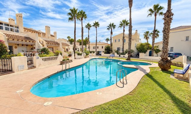 Resale - Apartment / flat -
Orihuela Costa - Las Ramblas