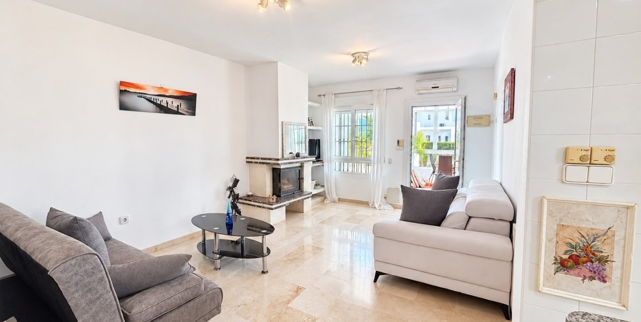 Resale - Apartment / flat -
Orihuela Costa - Las Ramblas