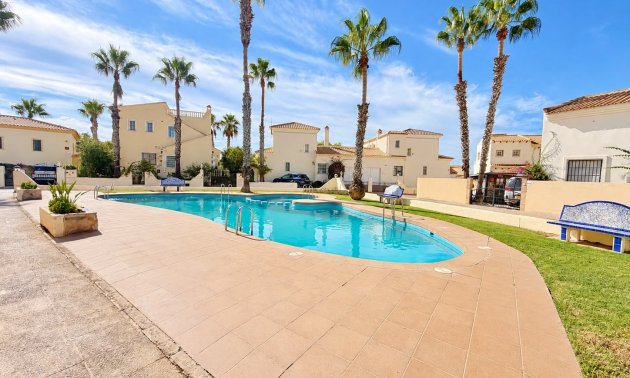 Resale - Apartment / flat -
Orihuela Costa - Las Ramblas