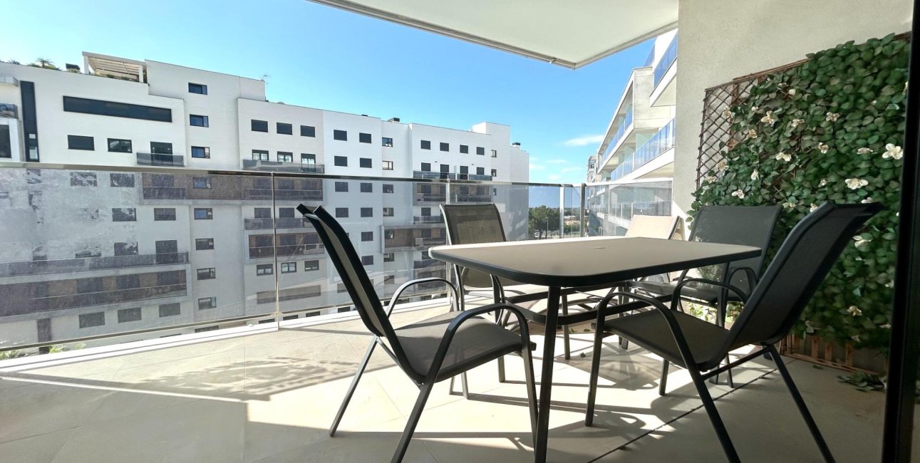 Rynek wtórny - Mieszkanie  -
Dehesa de campoamor - Campoamor