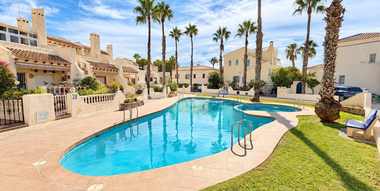 Resale - Apartment / flat -
Orihuela Costa - Las Ramblas