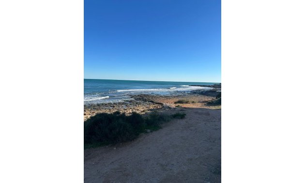 Resale - Apartment / flat -
Orihuela Costa - Las Ramblas