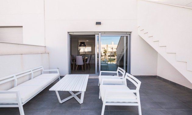 Obra nueva - Bungalow -
Orihuela - Vistabella Golf
