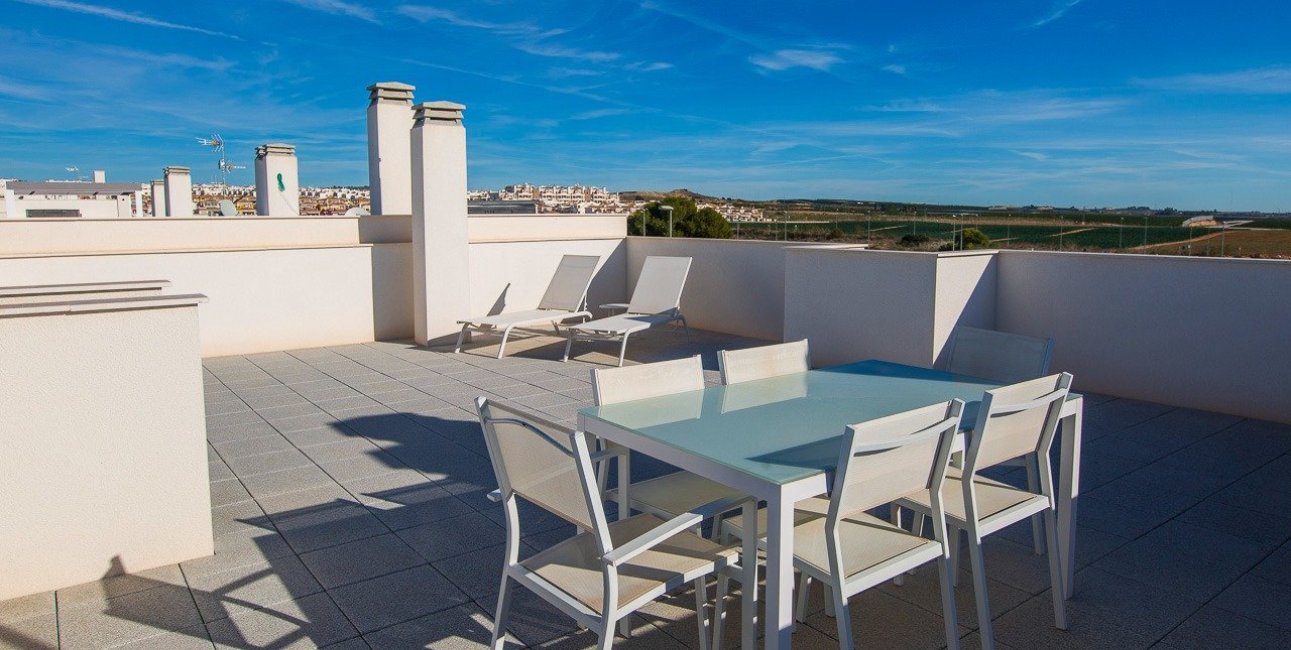 Obra nueva - Bungalow -
Orihuela - Vistabella Golf