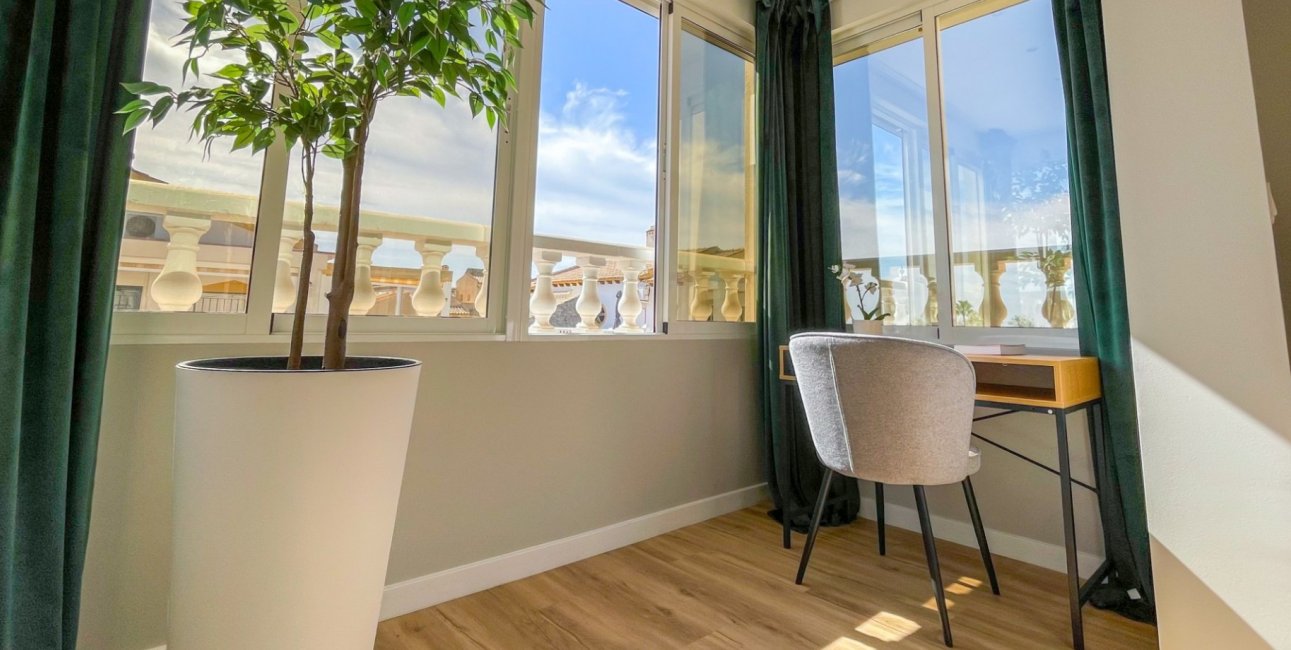 Resale - Townhouse -
Orihuela Costa - Los Altos