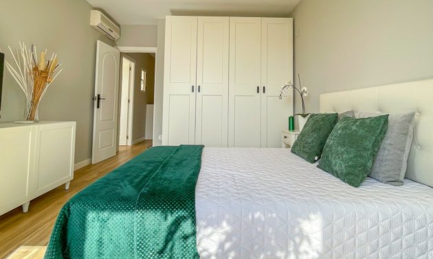 Resale - Townhouse -
Orihuela Costa - Los Altos