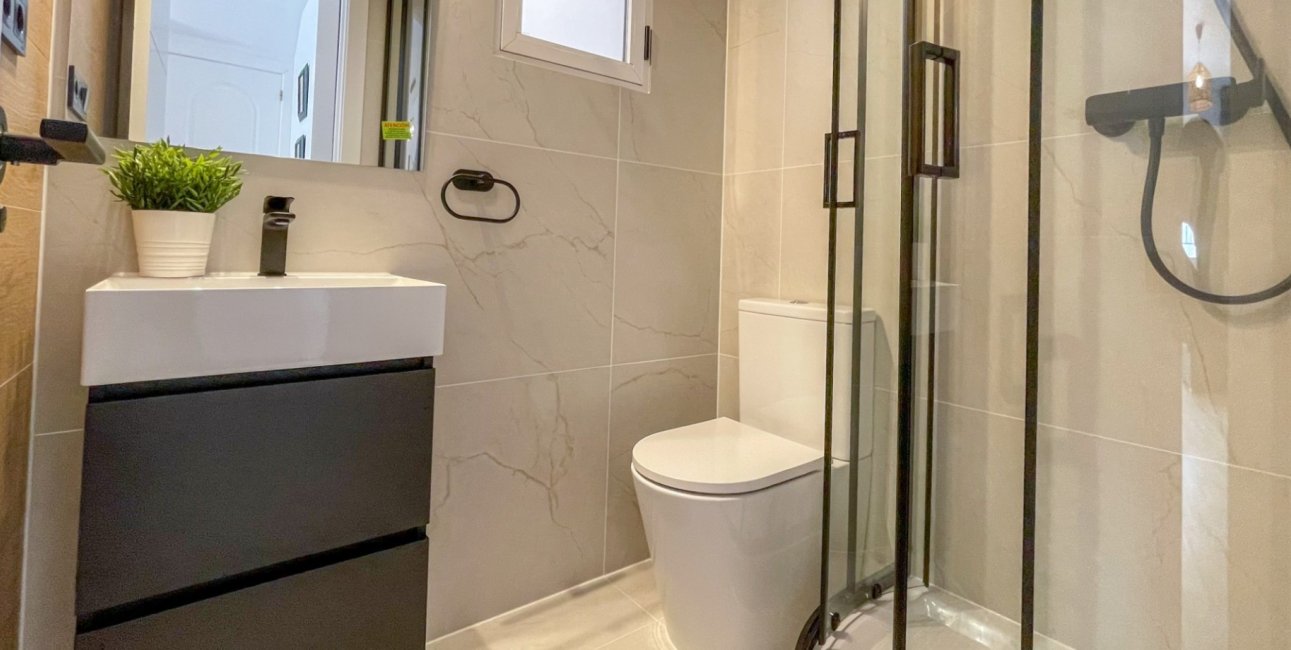 Resale - Townhouse -
Orihuela Costa - Los Altos