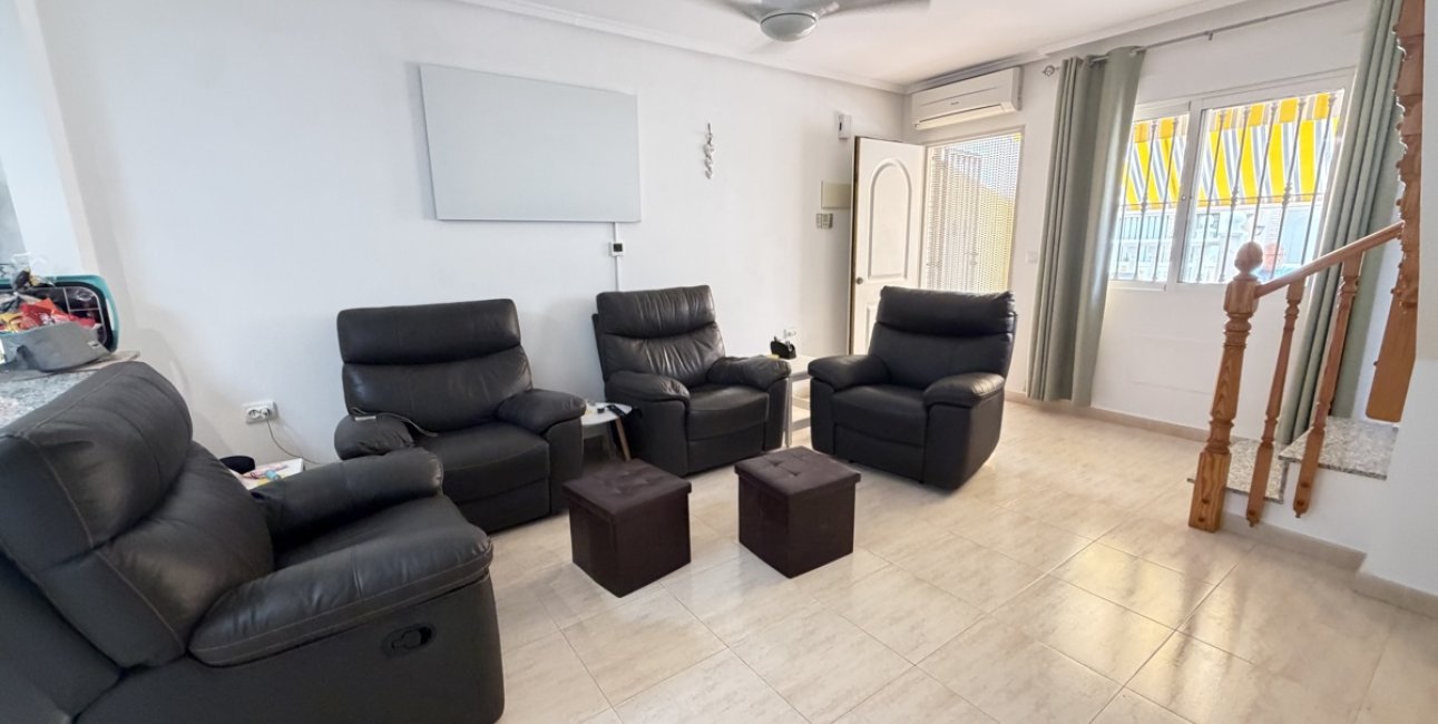 Reventa - Adosado -
Orihuela Costa - Villamartin
