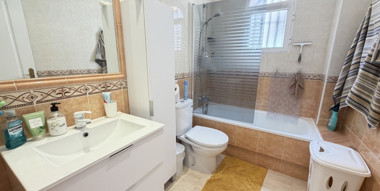 Reventa - Adosado -
Orihuela Costa - Villamartin