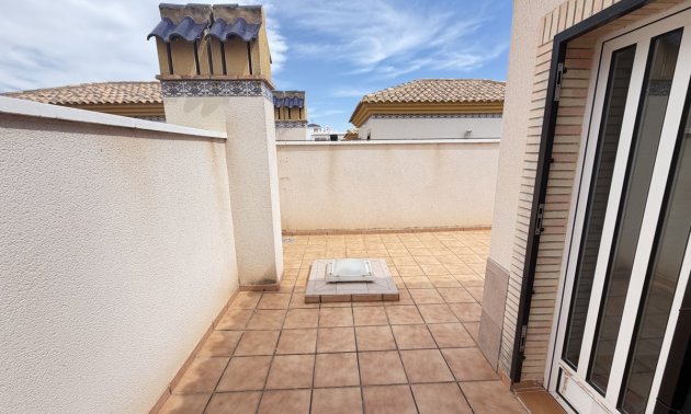 Reventa - Adosado -
Orihuela Costa - Villamartin