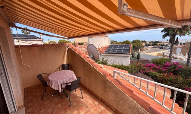 Resale - Villa -
Ciudad Quesada - Lo Pepin