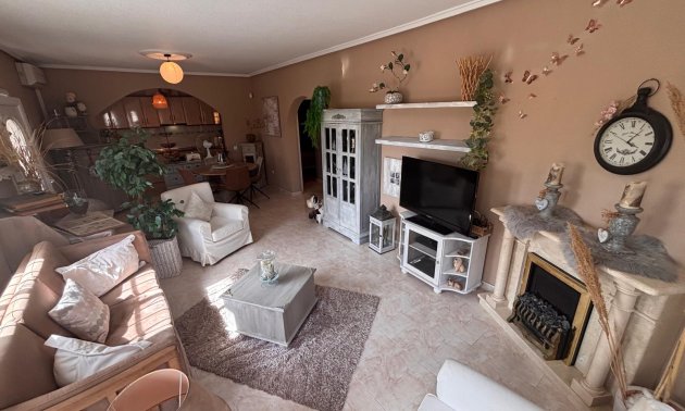 Resale - Villa -
Ciudad Quesada - Lo Pepin