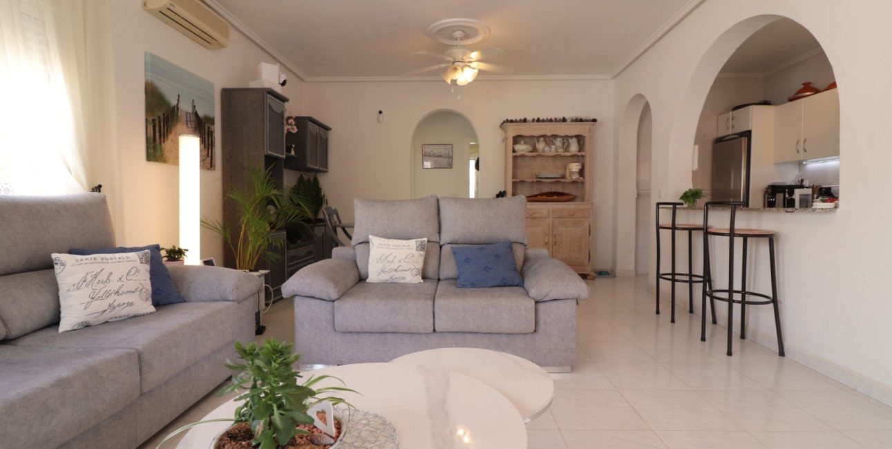 Resale - Villa -
Ciudad Quesada - La Marquesa