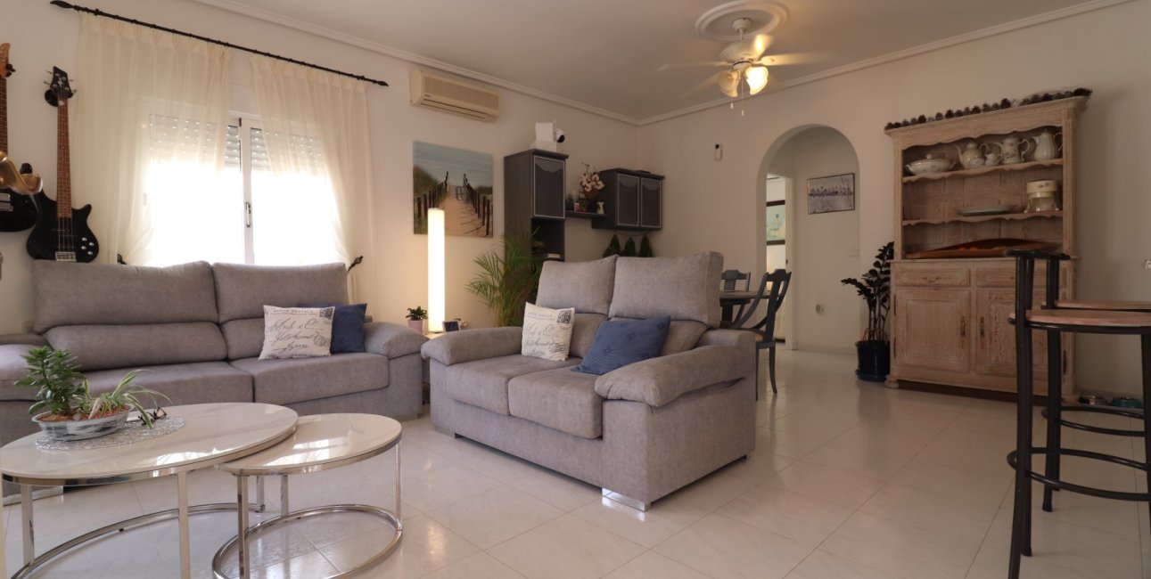 Resale - Villa -
Ciudad Quesada - La Marquesa