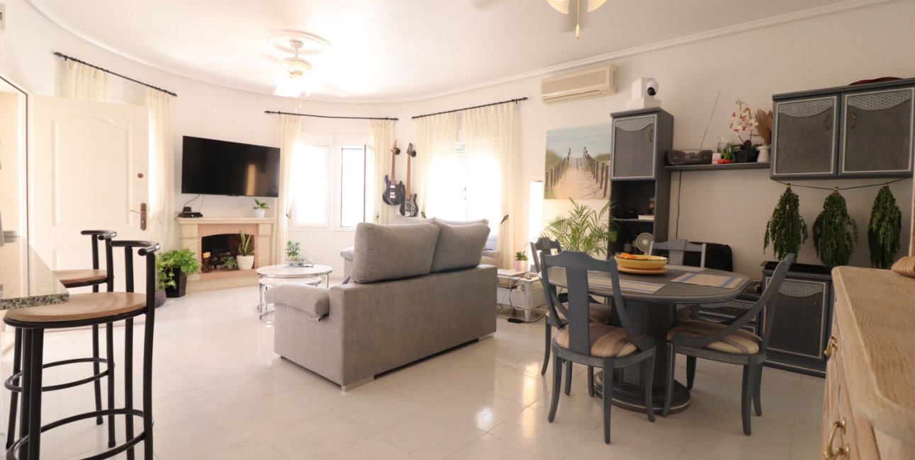 Resale - Villa -
Ciudad Quesada - La Marquesa