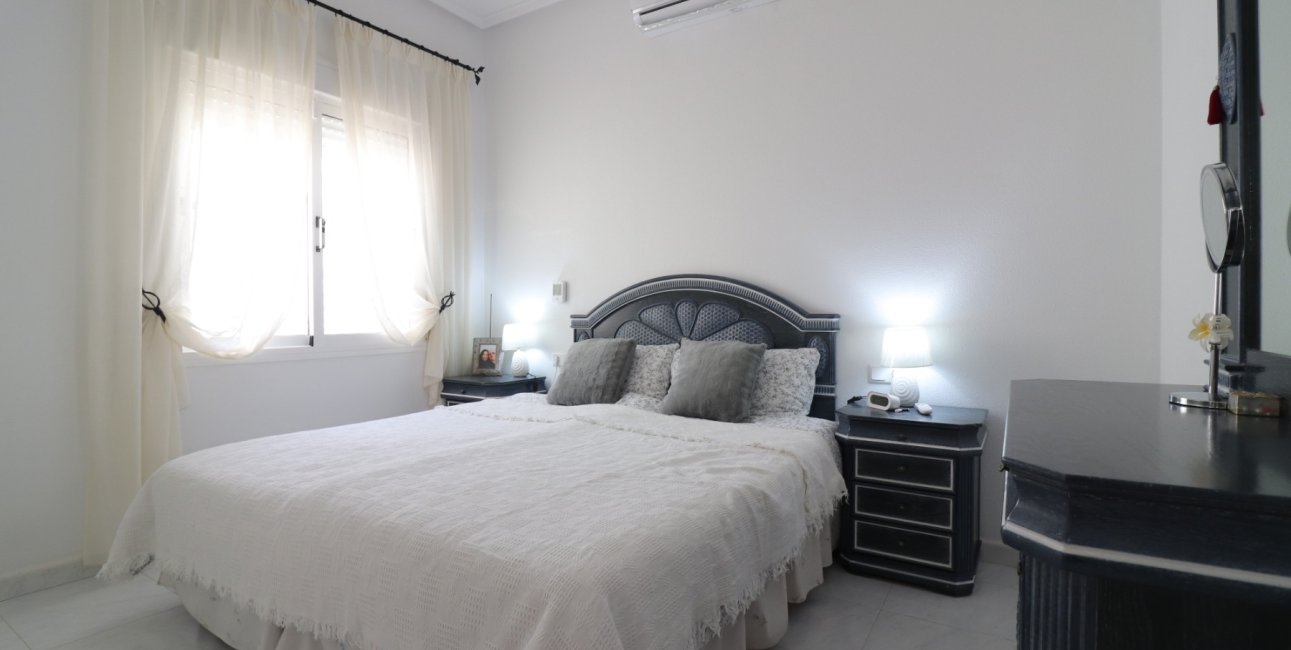 Resale - Villa -
Ciudad Quesada - La Marquesa