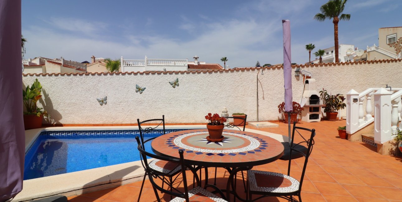 Resale - Villa -
Ciudad Quesada - La Marquesa