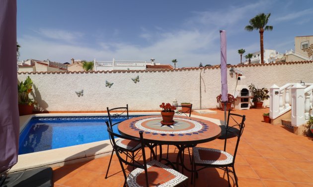 Resale - Villa -
Ciudad Quesada - La Marquesa