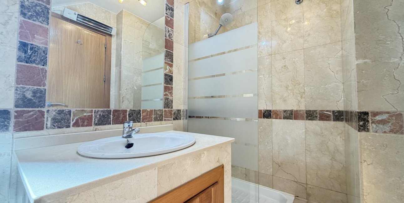 Resale - Apartment / flat -
Orihuela Costa - Las Ramblas