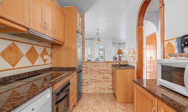 Resale - Villa -
Guardamar del Segura - El Raso