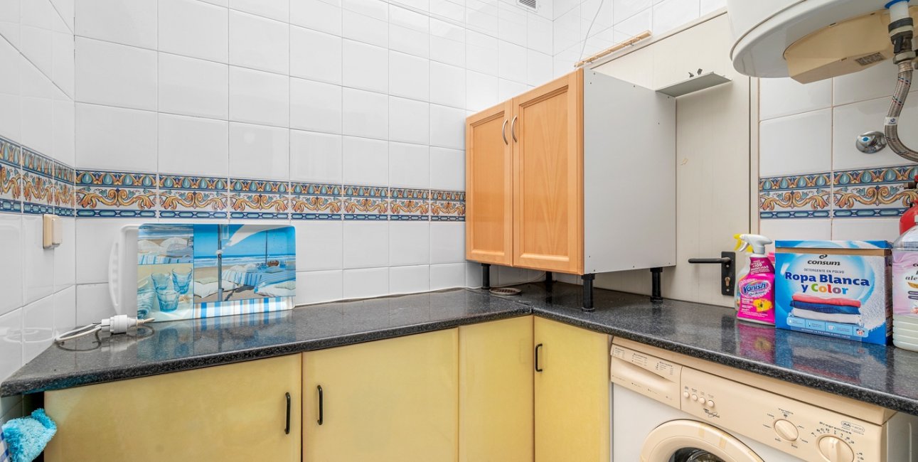 Resale - Villa -
Guardamar del Segura - El Raso