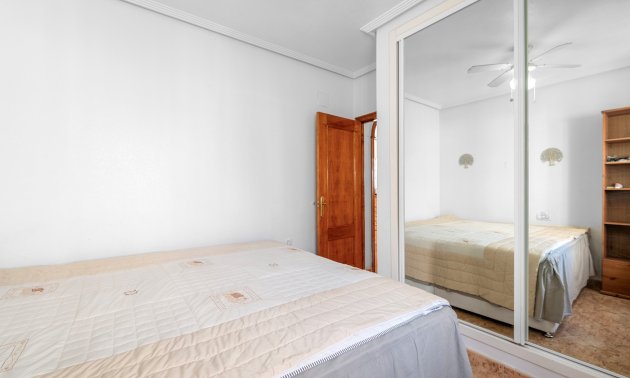 Resale - Villa -
Guardamar del Segura - El Raso