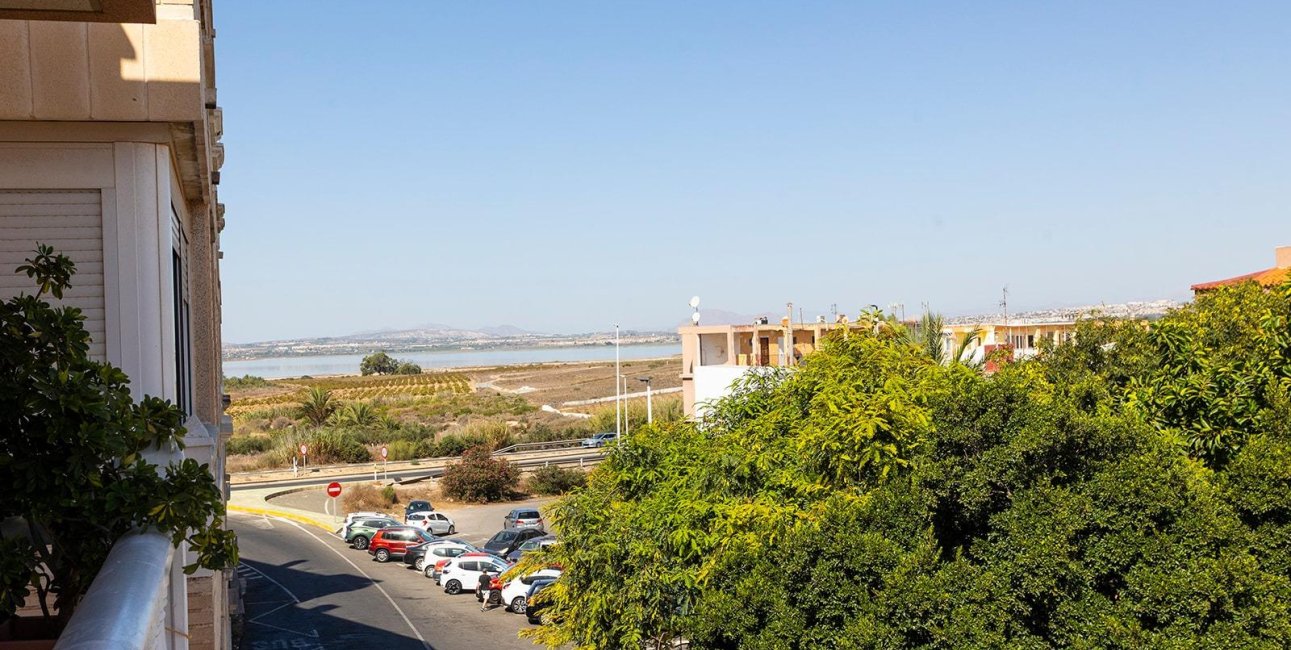 Resale - Apartment / flat -
Torrevieja - La Mata