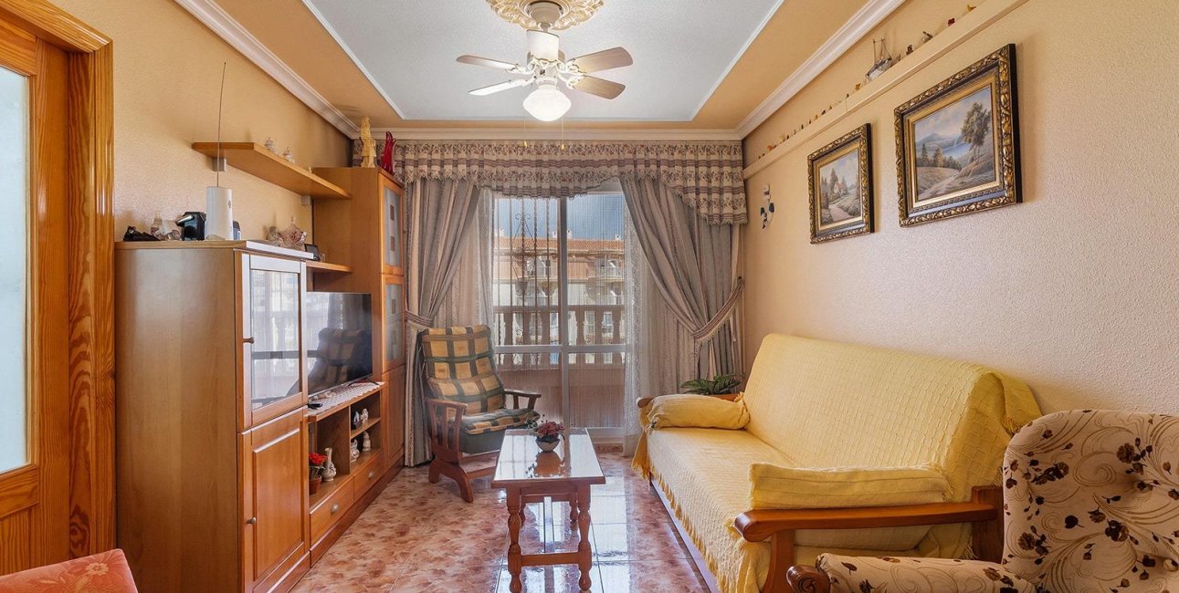 Resale - Apartment / flat -
Torrevieja - La Mata