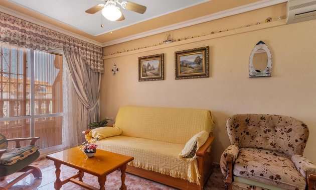 Resale - Apartment / flat -
Torrevieja - La Mata