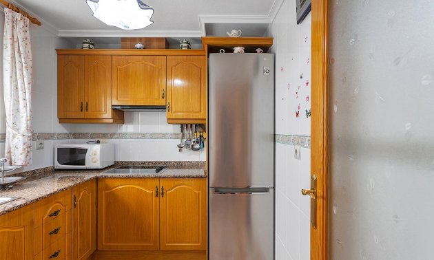 Resale - Apartment / flat -
Torrevieja - La Mata