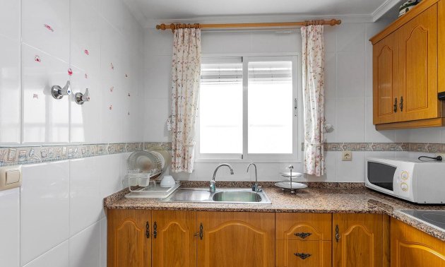 Resale - Apartment / flat -
Torrevieja - La Mata