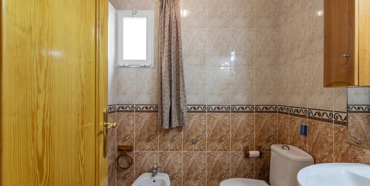 Resale - Apartment / flat -
Torrevieja - La Mata