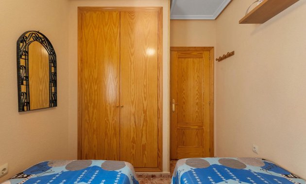 Resale - Apartment / flat -
Torrevieja - La Mata